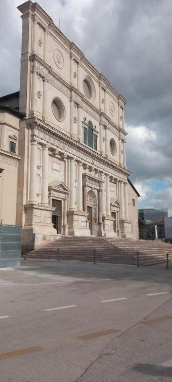 B&B Residenza San Giorgio Л'Акуила Экстерьер фото